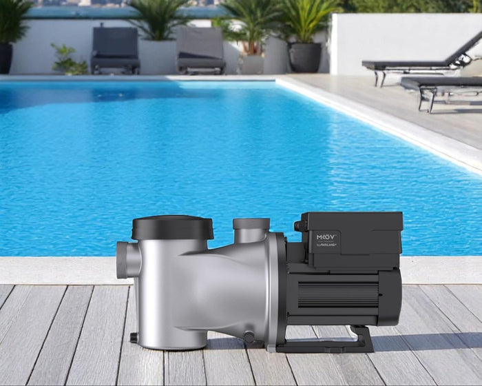 Moov AI Pump with digital control panel – front view
